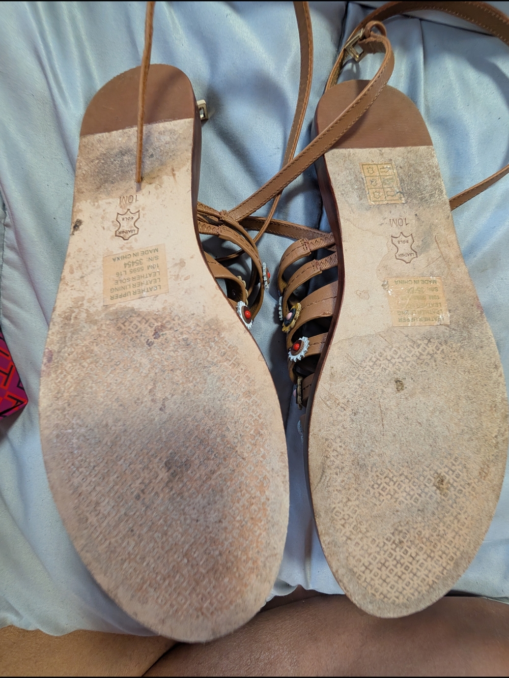 Tory Burch Brown Leather Floral Appliqué Strappy Sandals - Picture 5 of 6